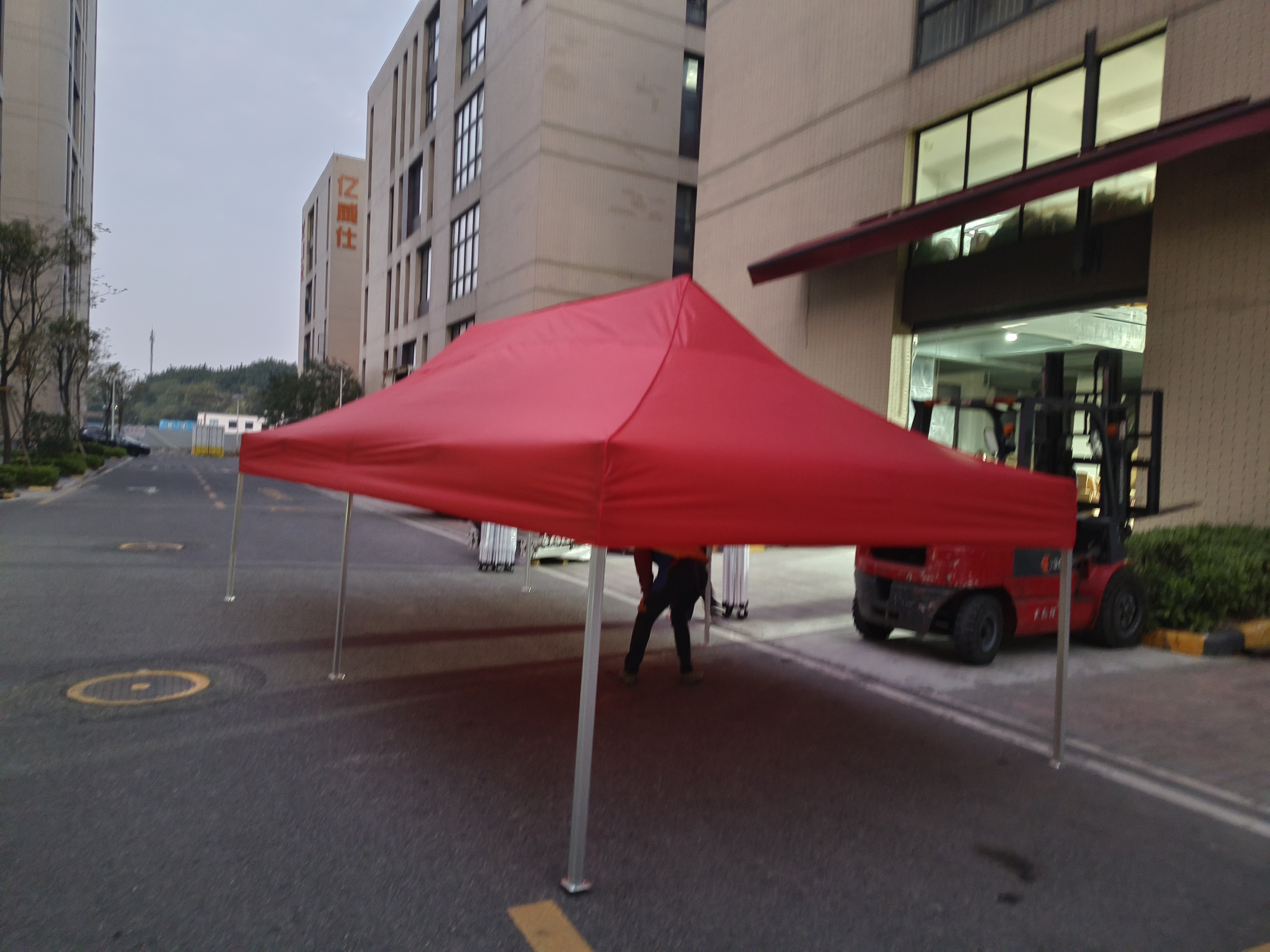 Wholesale Red Blue White Black Canopy Pop Up Tent Steel And Aluminum Gazebo Tent 3X3 3X6 With Walls