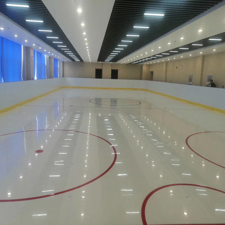 Mobile UHMWPE Simulated ice skating rink fence HDPE synthetic ice hockey rink