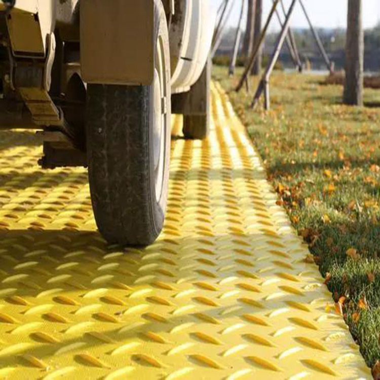 Hot sale road Protection mat HDPE drill rig mats Construction truck temporary road mat 4*8