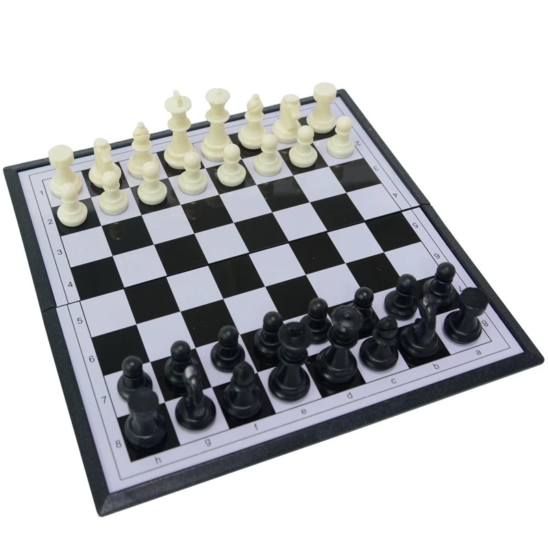 Chess Set Folding Magnetic Plastic Chessboard Board Game Portable Kid Toy International Chess Folding Portable Board Game 1set