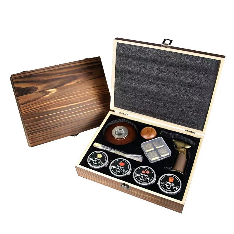 OEM&ODM Bartending Cocktail Smoker Kit Set With Torch And 4 Kind Of Wood Chips Wooden Box For Whiskey Cocktail Smoker