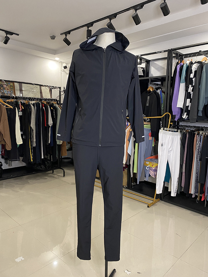 Custom Activewear High Quality Windbreaker Set Men Sportswear Blank Running Sports Nylon Tracksuits