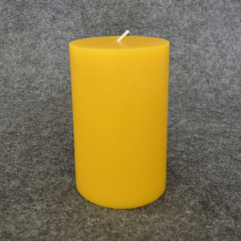 Eco-Friendly Long Hour Burning 100% Pure Beeswax Pillar Votive Unscented Candles Wholesale