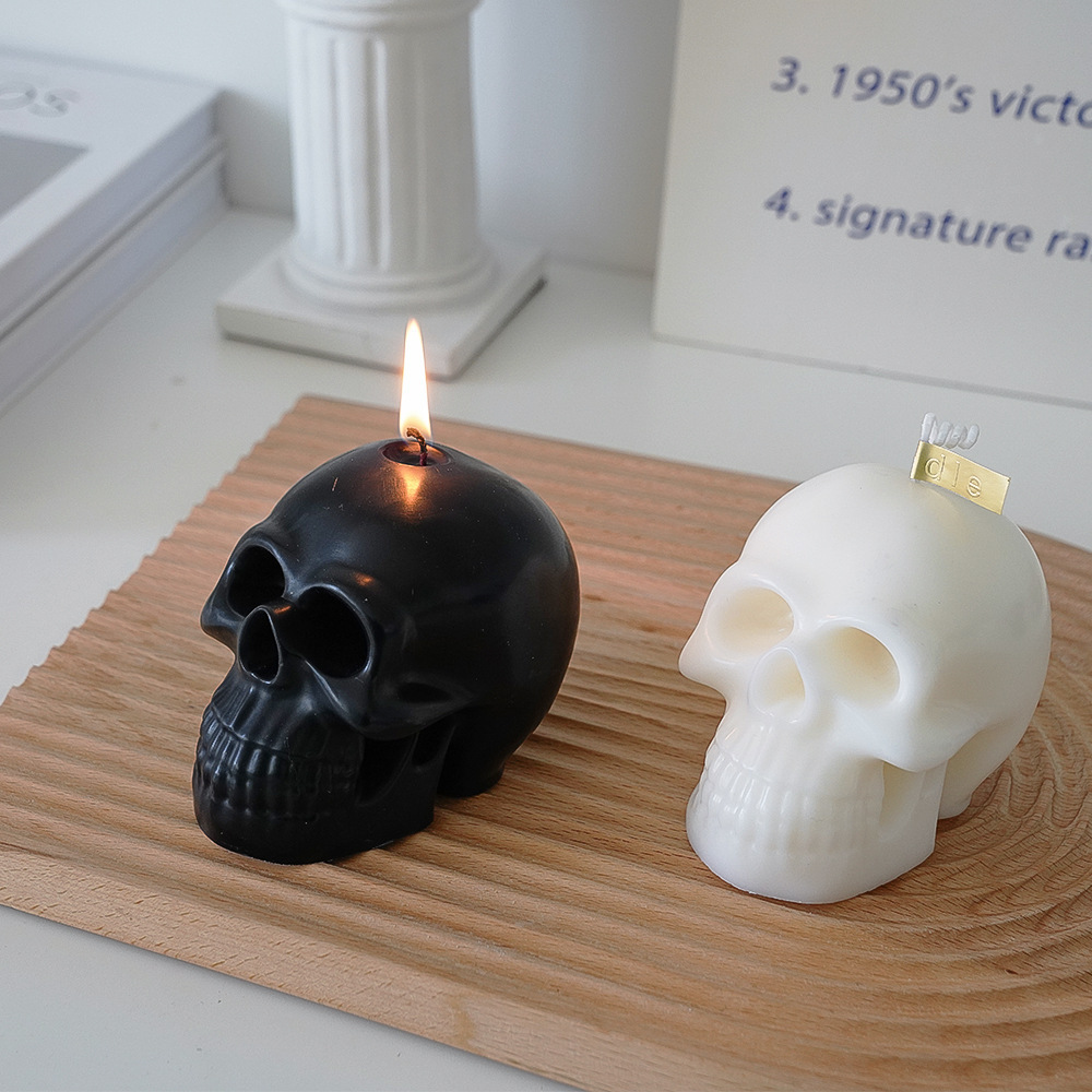 Hot Selling White Black Halloween Scented Candle Head Shaped Candle Skeleton Candles