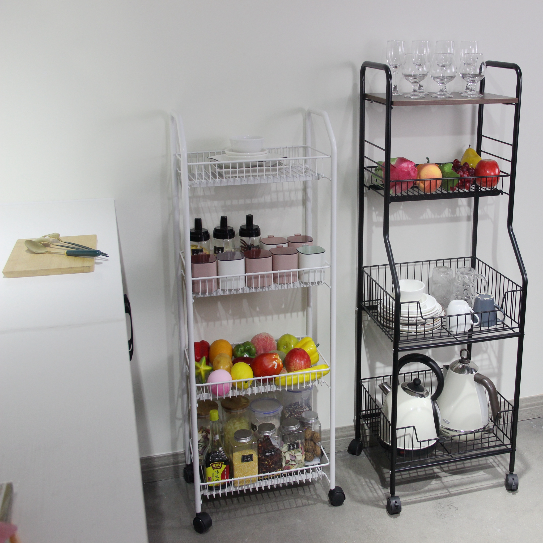 Kitchen four-layers hand carts food storage organizer wire shelving trolleys snack fruit  trolley with wheels