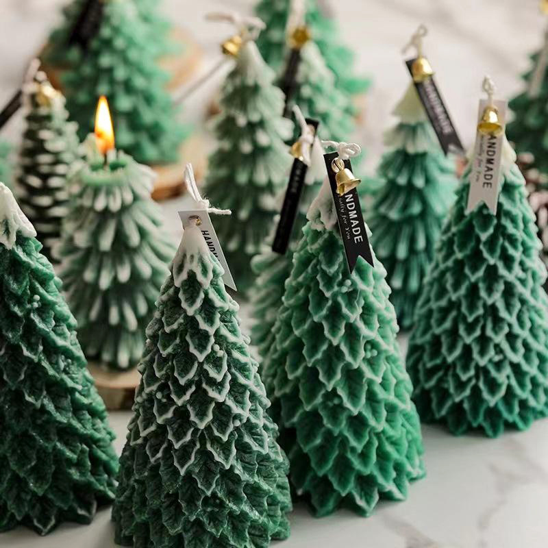 2024 Resin Christmas Tree Soy Wax Candles Supplies Hand Making Aesthetic Unique Decor Luxury Warmer Scented Novelty Candle