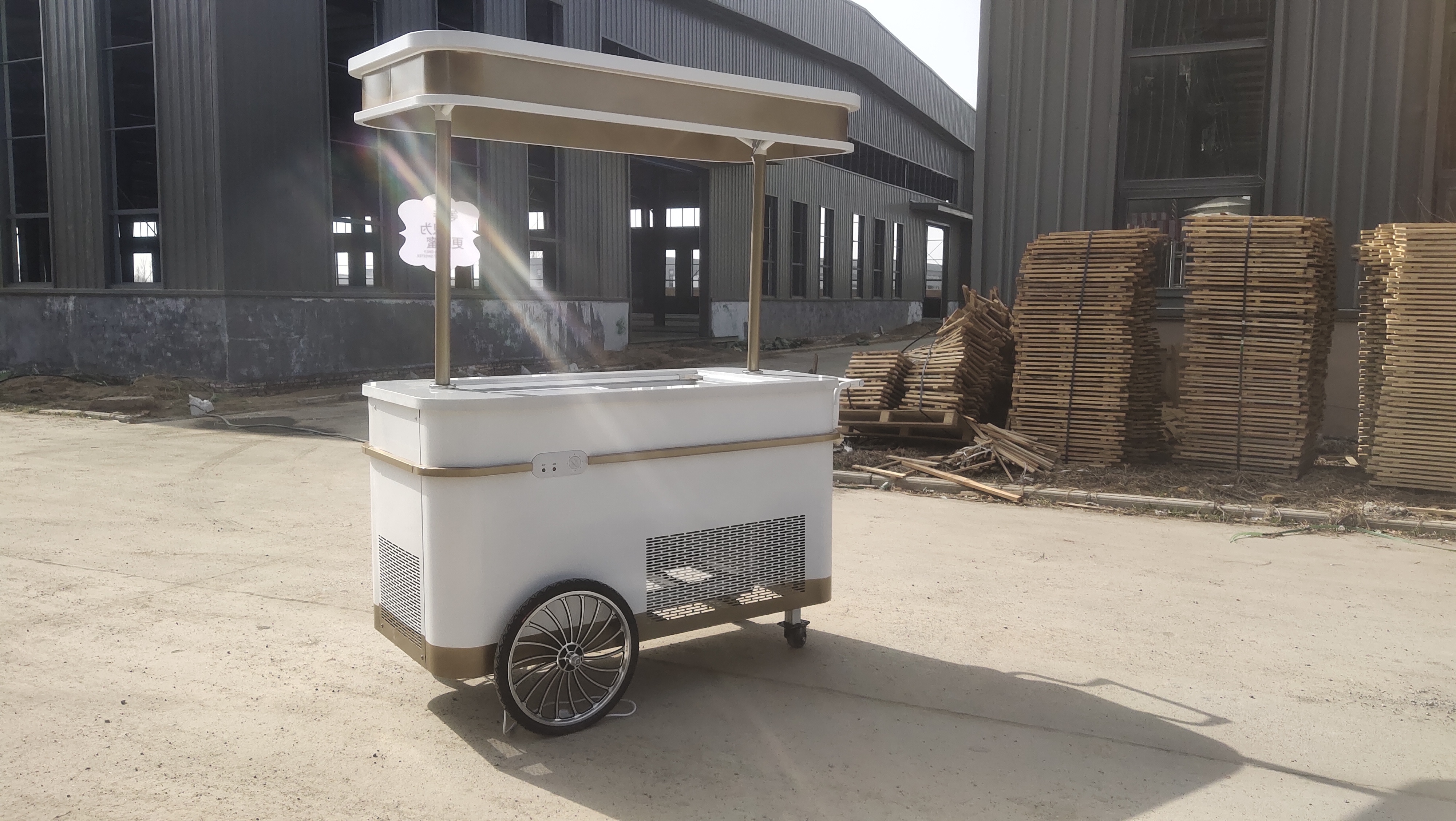 Jekeen High Quality Small Push Food Carts Hot Dog Food Trailer Electric Mobile Fast Food Truck Ice Cream Cart With Wheels