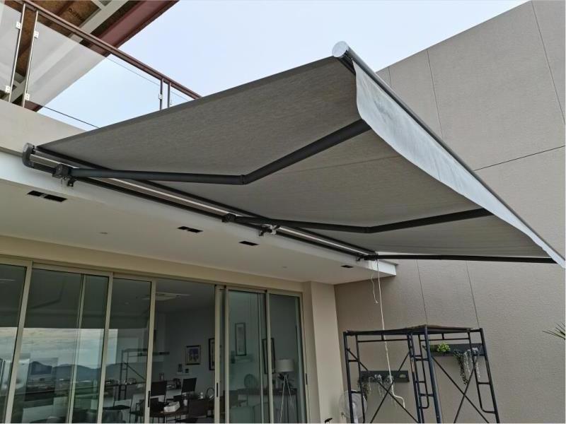 Balcony Motorized Waterproof Markise Retractable Awning With Hand Crank retractable pagola awning canopy