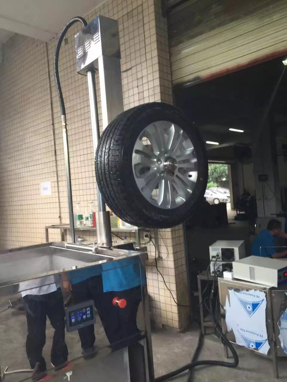 automatic auto car alloy wheel rims industrial ultrasonic cleaning machine tire washing cleaner