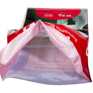 Hot sale 20kg durable bopp laminated plastic pp woven cattle feed bag for cows, rabbits, horses, sheep, chickens and pigs