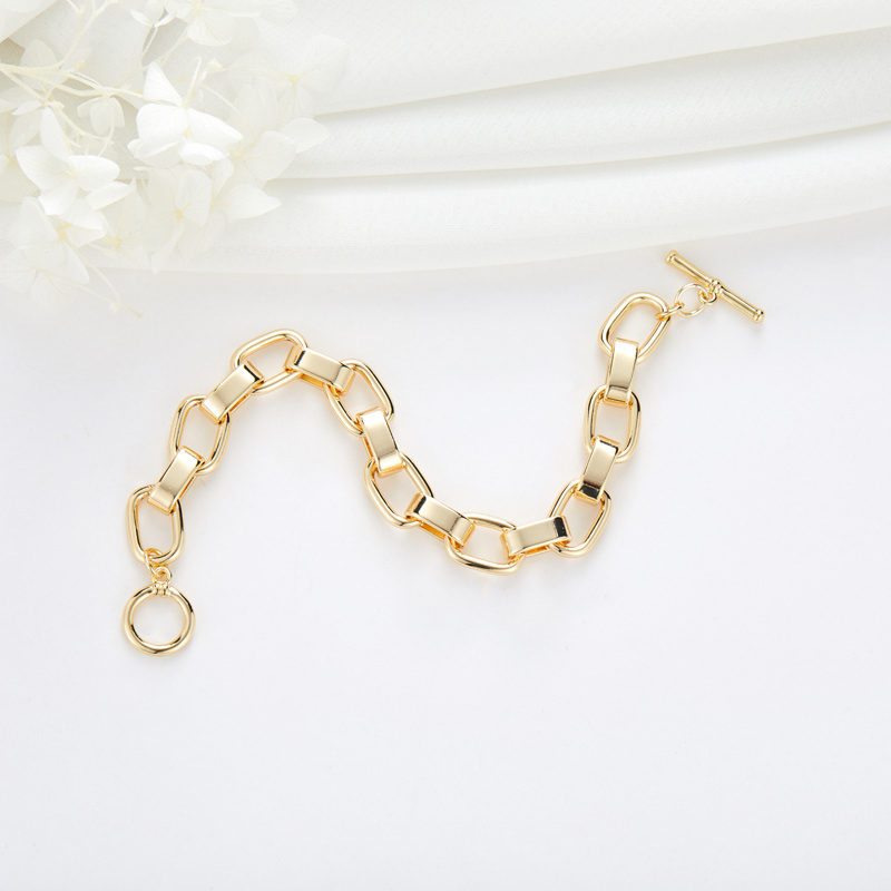 Personalized Trendy 14K Gold Plated Brass Geometric Ladies Toggle Clasp Link Chain Bracelet