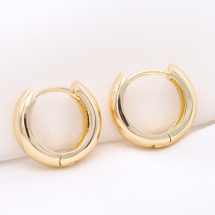 Factory Jewelry Wholesale Simple Design Round Shape 14K Gold Plated Thick Initial Huggie Hoop Earrings