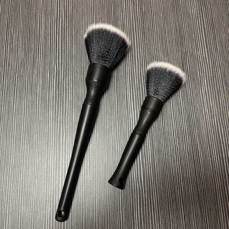 Black Color 2PCS Car Detailing Brush Set High Density Soft Bristles Auto Cleaning Brush Set Car Interior Detailing Brush