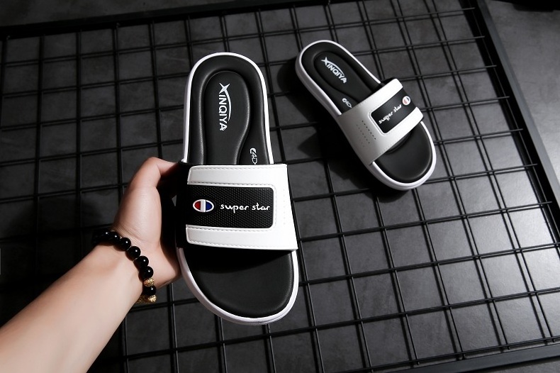 Plastic slippers men beach outdoor slippers Plastic shoes