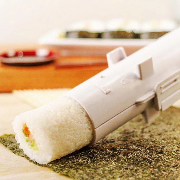 Rice Ball Maker Household Cylindrical Barrel Sushi Mold Model DIY Seaweed Rice Tool Sushi Bazooka Machine