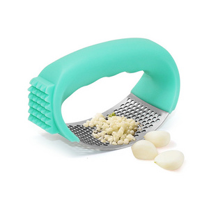 Premium Kitchen Garlic Crusher Stainless Steel Garlic Press Rocker with Ergonomic Handle