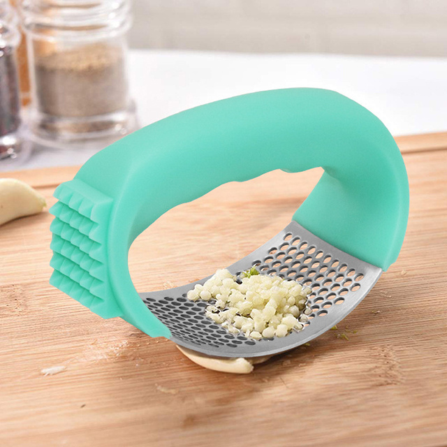 Premium Kitchen Garlic Crusher Stainless Steel Garlic Press Rocker with Ergonomic Handle