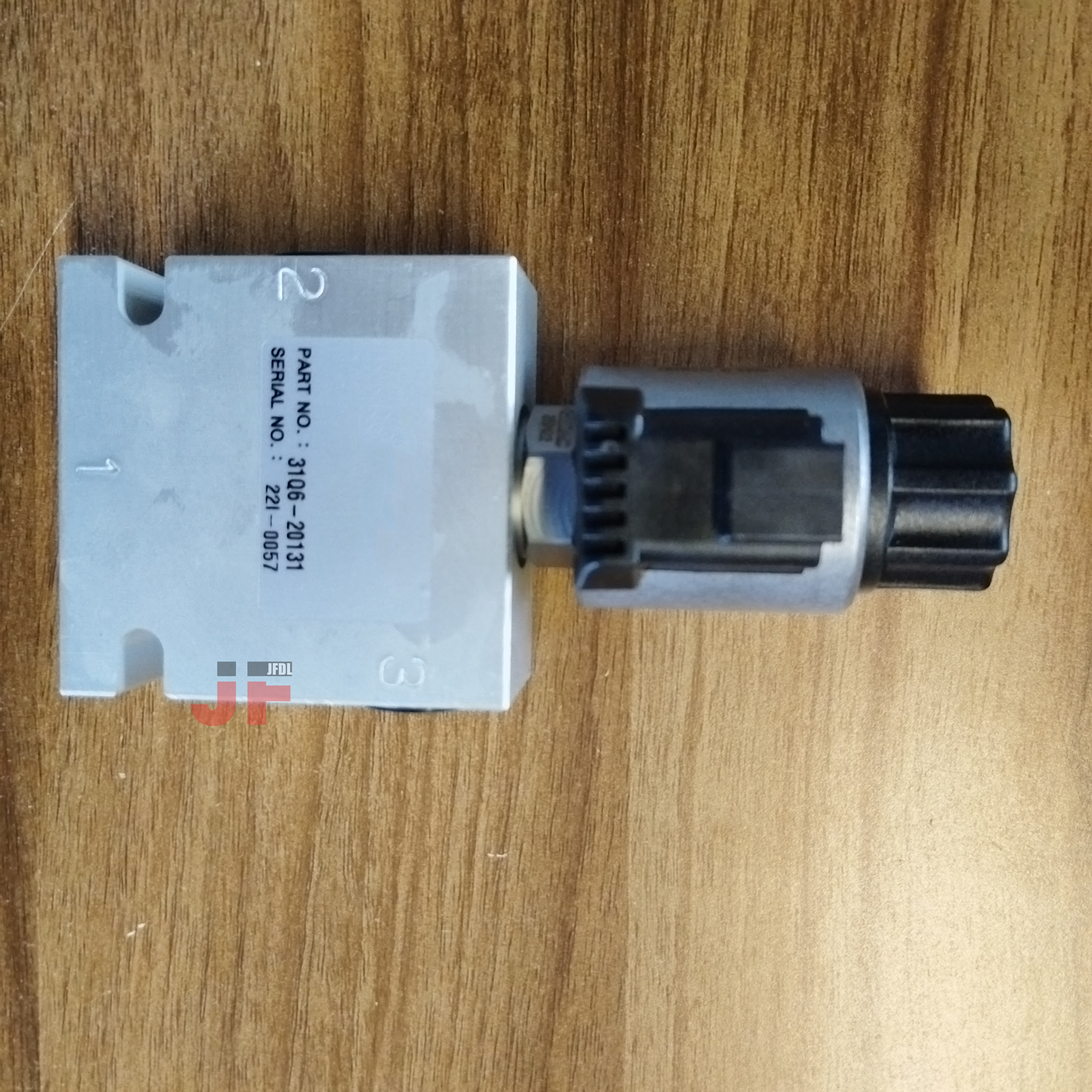 31Q6-20131 31Q6-20130 Solenoid Valve Core  R55 R210-5 R215-9 R140W-9 R320LC-9  EPPR Valve-Breaker 31Q620131