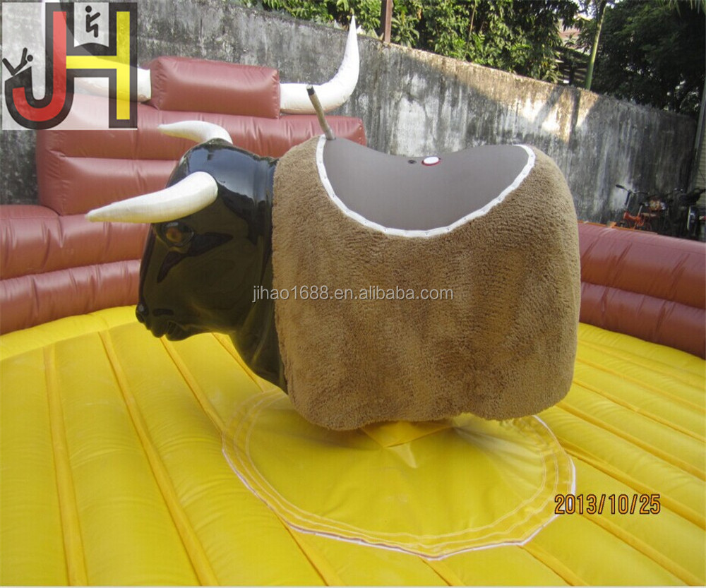 High quality inflatable mechanical bull ride machine bull rodeo simulator