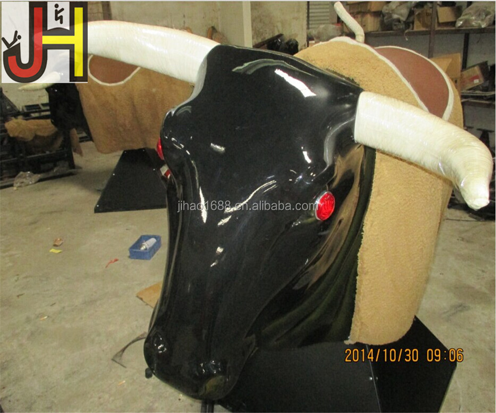 High quality inflatable mechanical bull ride machine bull rodeo simulator