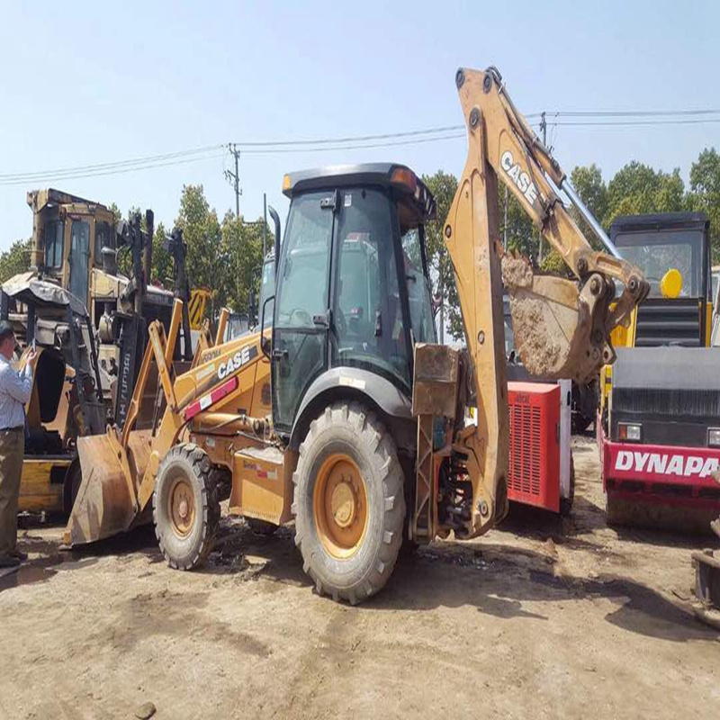 used CASE 580model compact tractor with loader and backhoe