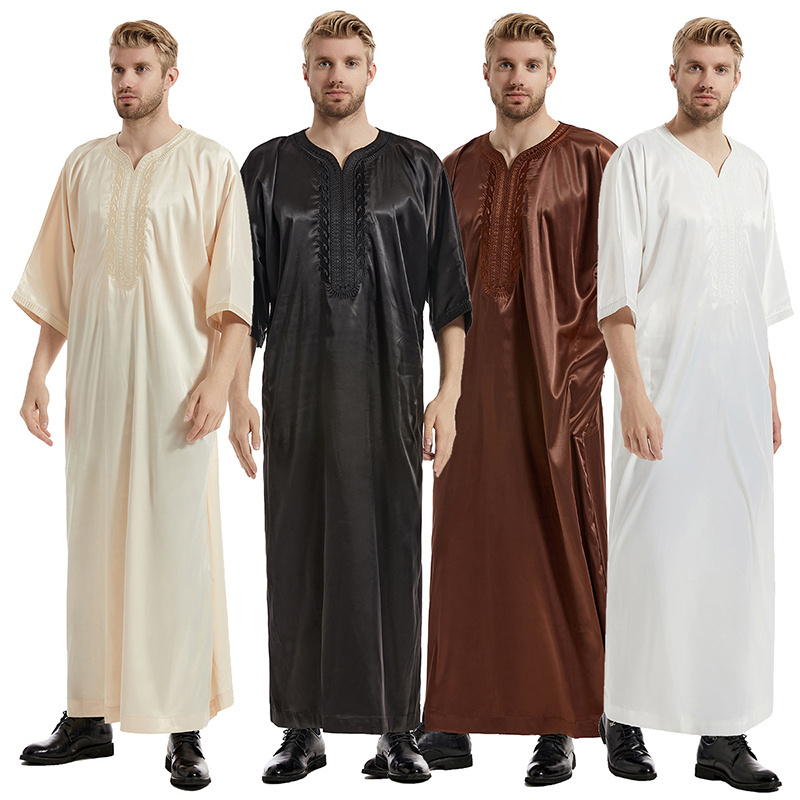 New Arrival Thobe Men Muslim Medium Sleeves Stain Embroidered Robe Thobe Fabric Arab Solid Color Al Aseel Thobes