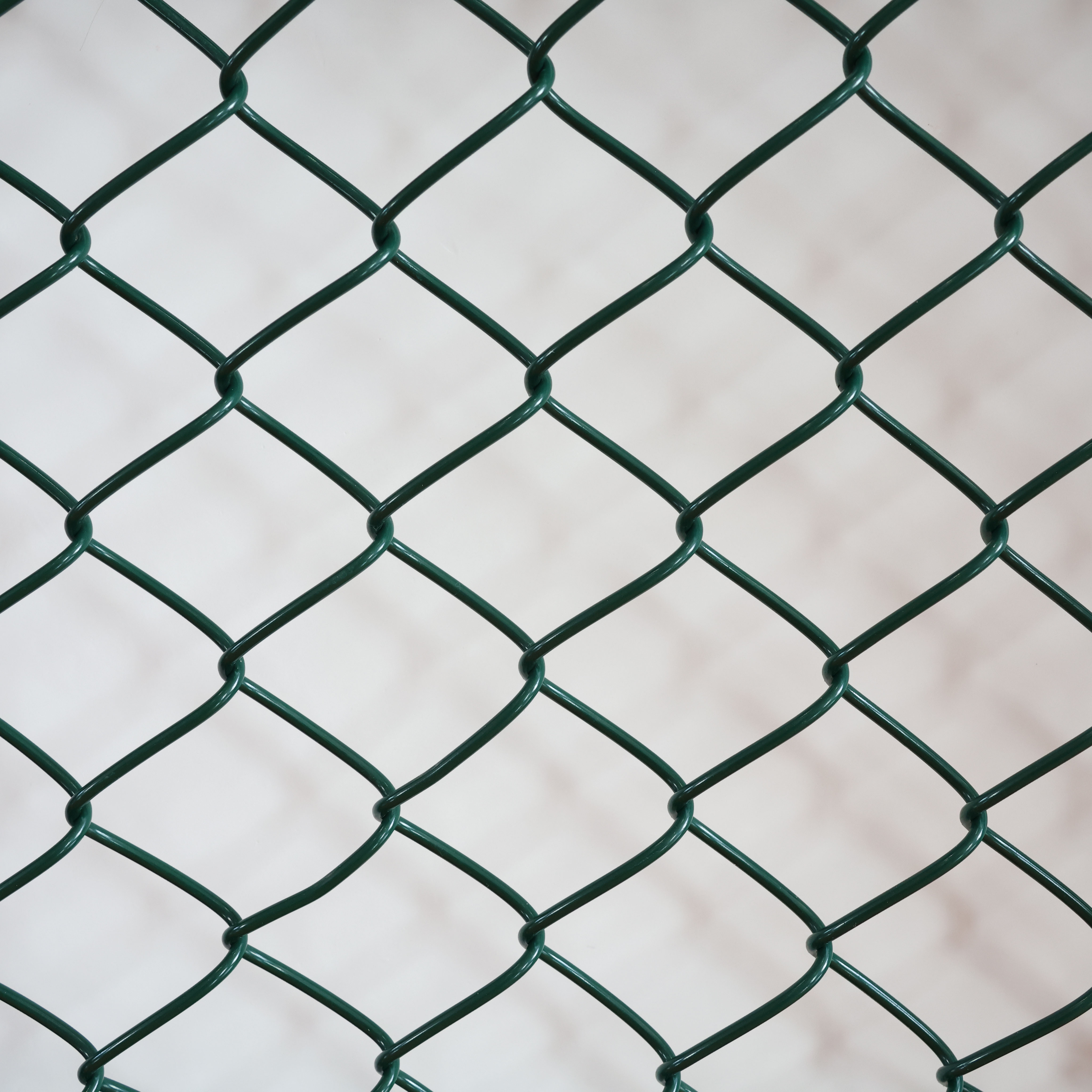 Hot Dip Galvanized Wire Mesh 6ft 4ft 4 foot Cyclone Wire Fence Price Philippines 50ft 100 ft Roll Chain Link Fence 8 Feet Tall