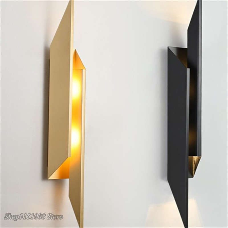 Post-modern Iron Wall Lamp Nordic Designer  Bedroom Bedside Lamp Creative Led Wall Light Hallway Art Decor wall sconce fixtures