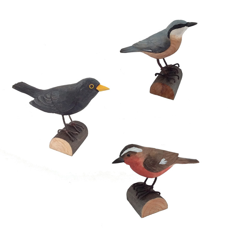 Wholesale Natural Handcrafted Bird Decorative Wood Craft Bird Carved Wooden Birds