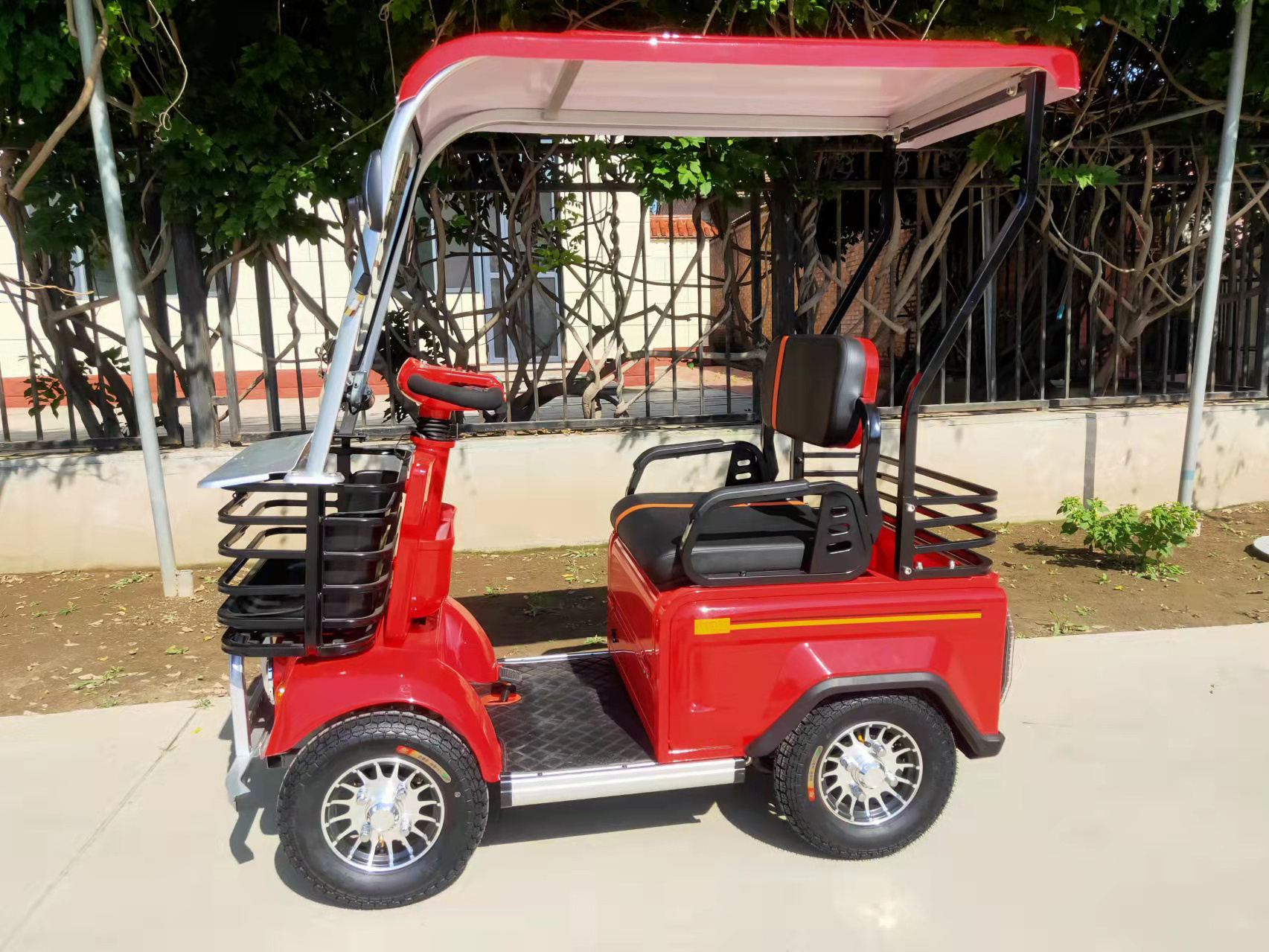 2023 Factory Supply Electric Golf Cart Powerful 5KW AC Motor 4-Seater Buggy 48v Battery Wholesale 6 Seats Electric Golf Carts