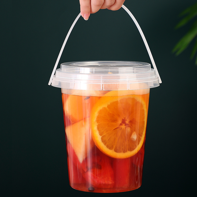 Custom logo printed disposable 32oz drink fresh takeaway fruit PP plastic cup buckets with handle and lid