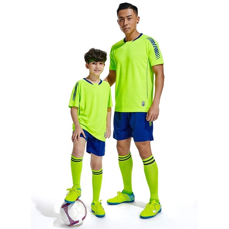 Quick Dry Custom design team football uniform Kids Soccer Jersey Sets Football Sport T Shirt for Adult