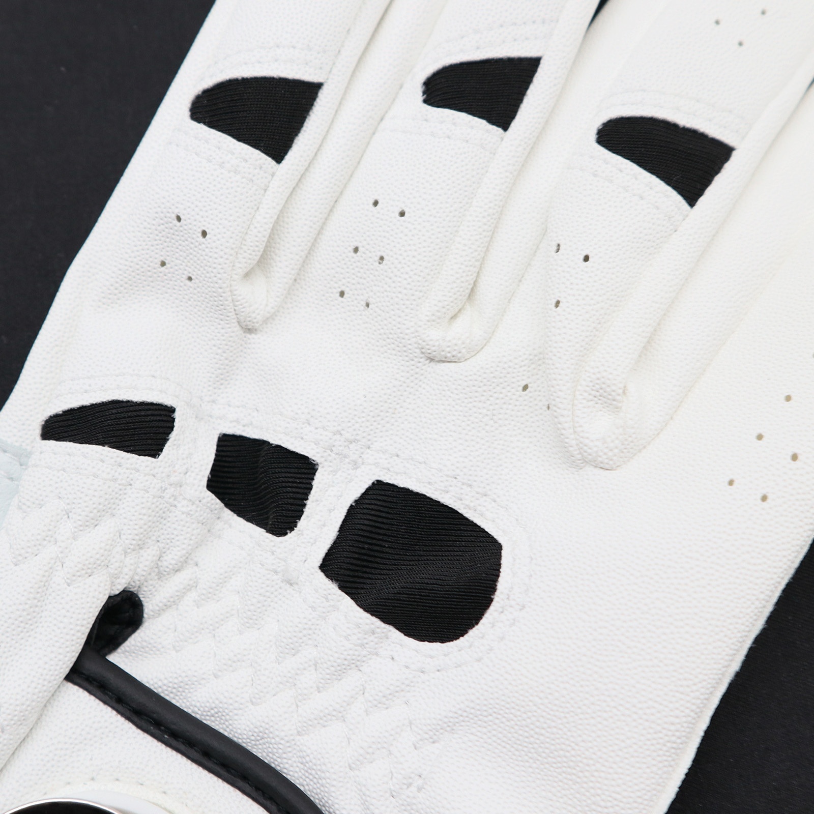 China Manufacture Golf Glove With Magnetic Ball Marker PU Leather Custom Logo Waterproof Printed For Best  Prices