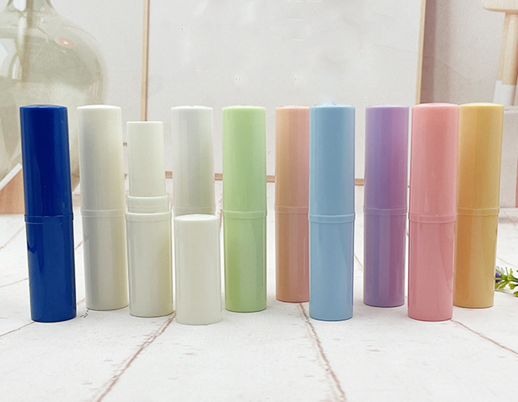 Wholesale Lip Balm Tube Lip Balm Container 5g White Black Transparent Colour Empty Chapstick Lipstick Container Lip Balm Tubes