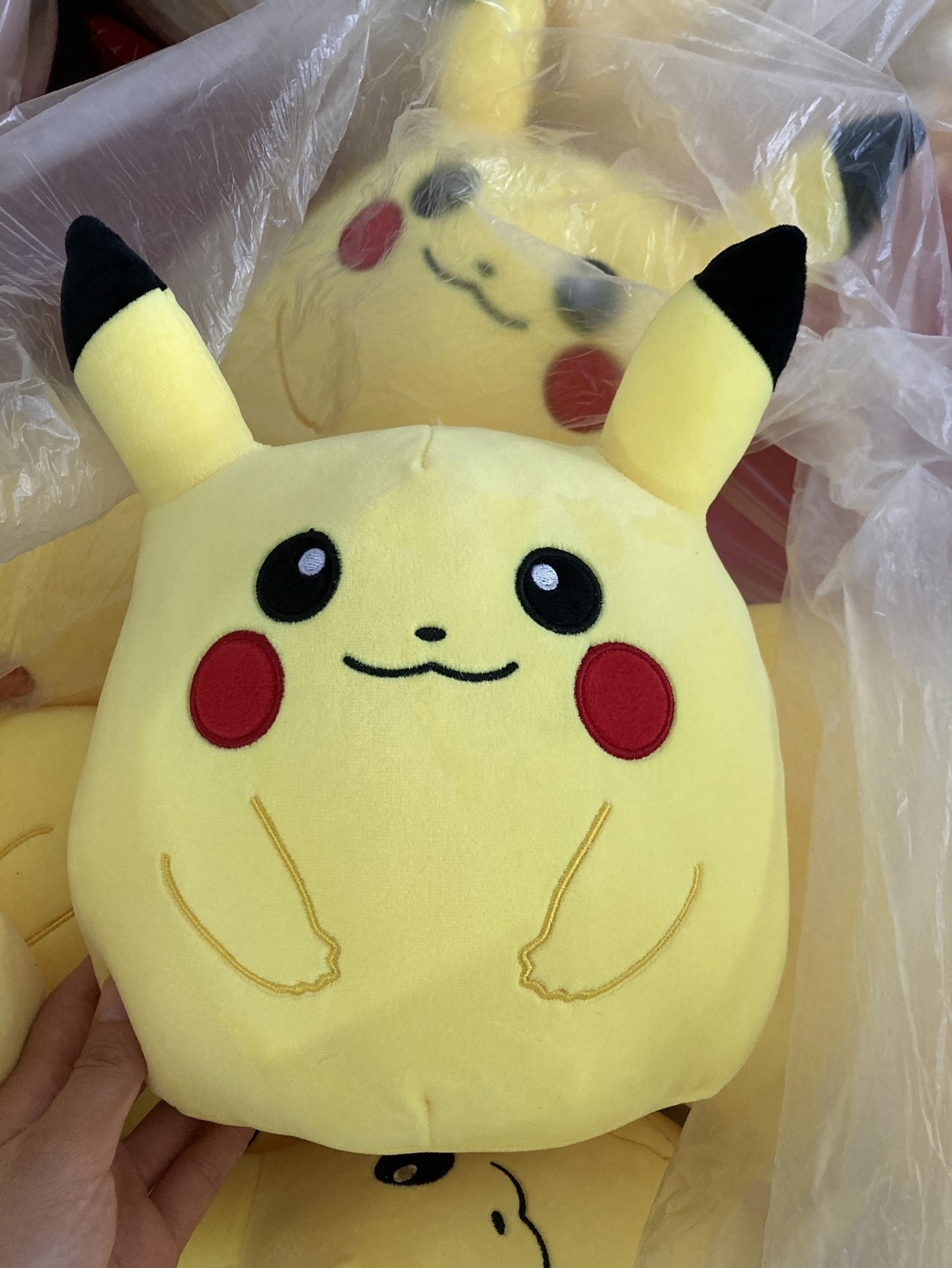 35cm Pokemoned Gengar Pikachu pillows plushies squishy anime soft stuffed animal pillow plush toys