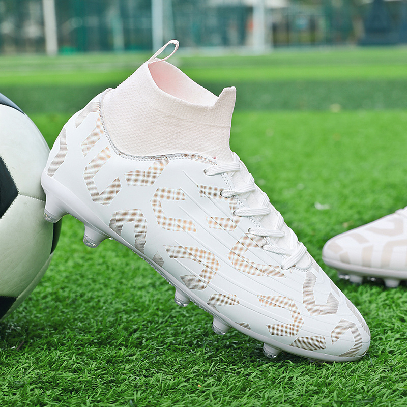 Football Shoes Soccer Broken Spikes Artificial Turf Men Soccer Shoes training equipment Manufacturer Custom Men Football Boots