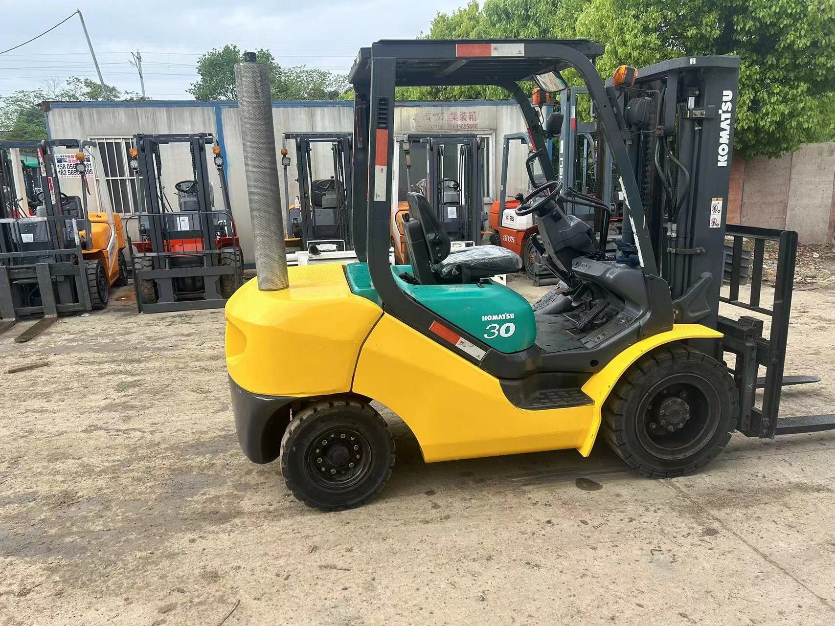 Hot Sale Second Hand Forklift For Used Toyota / TCM / Mitsubishi / Komatsu / Nissan / Hyster / Hyundai / Heli