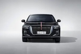 2023 HONGQI H5 Chinese Luxury Brands Petrol Midsize Car 2.0T 224HP L4 Hongqi H5 With Two energy Configurations Optional hongqih5