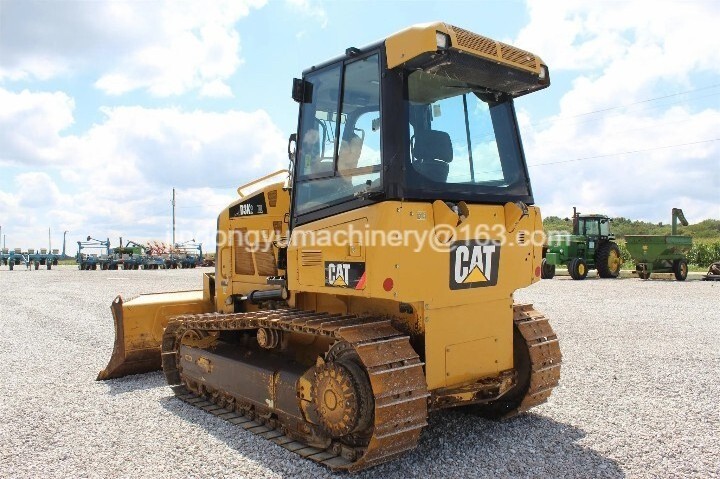 This 8 ton, 74 HP Caterpillar used mini dozer bulldozer is being sold at an inexpensive price, get it now