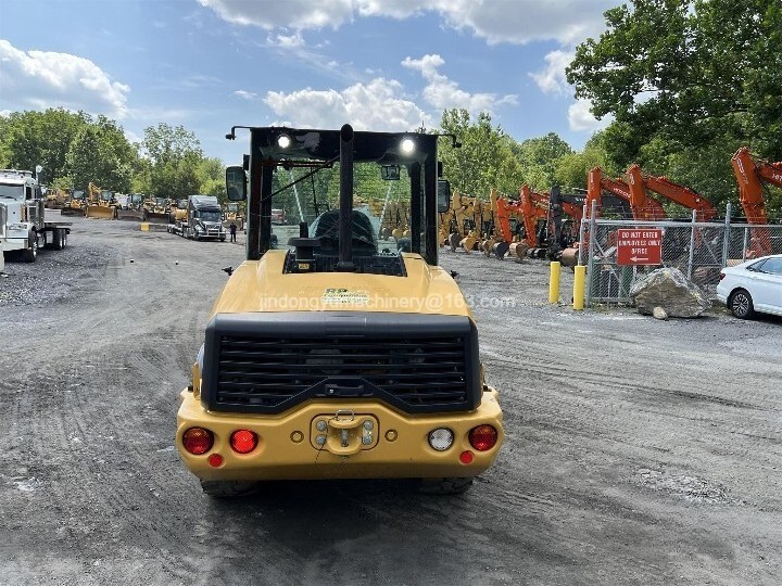 new arrival USA cat machinery 906M Wheel loader CAT 906Wheel loader Caterpillar machine CAT 906M used Wheel loader