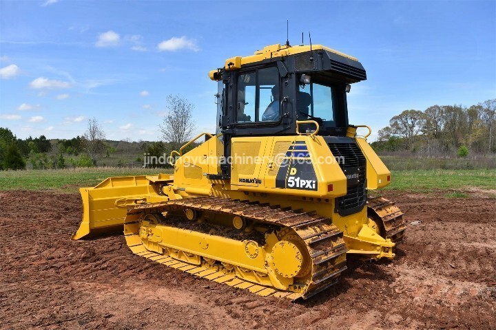 The D51PXI-22 machinery is a used KOMATSU bulldozer that is in good condition and ready for sale at an attractive price