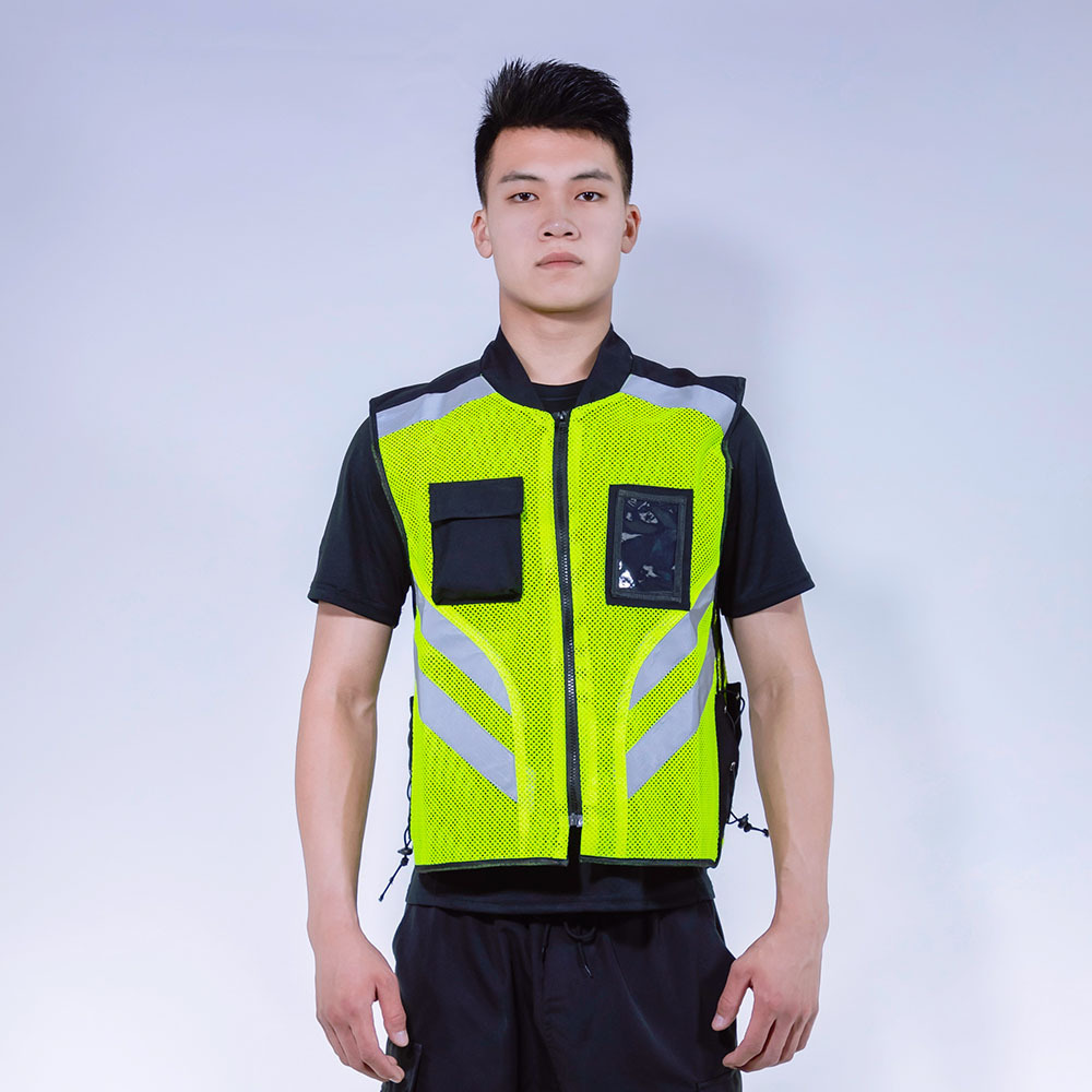 Walking and jogging at night Valet safety Riding reflective jacket