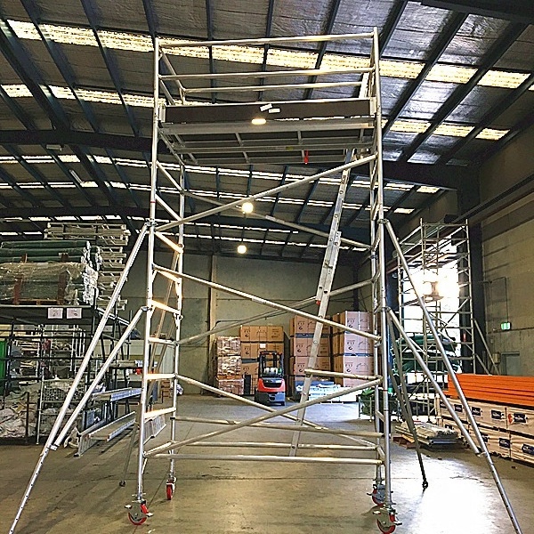 Manufacturer price telescopic aluminium mobile tower scaffolding for building construction