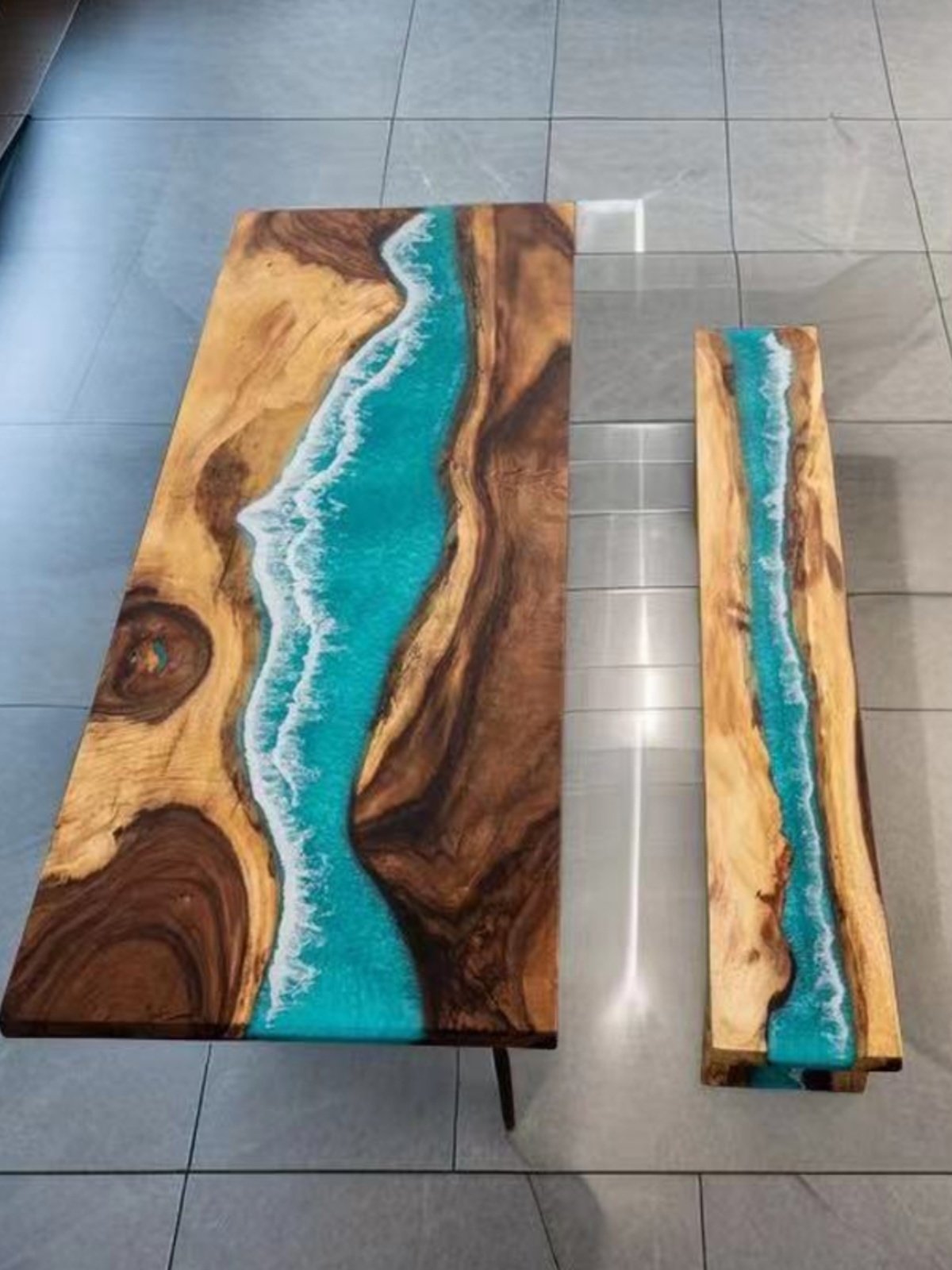 wholesale modern outdoor table top epoxy furniture custom epoxy resin solid wood clear river dining table