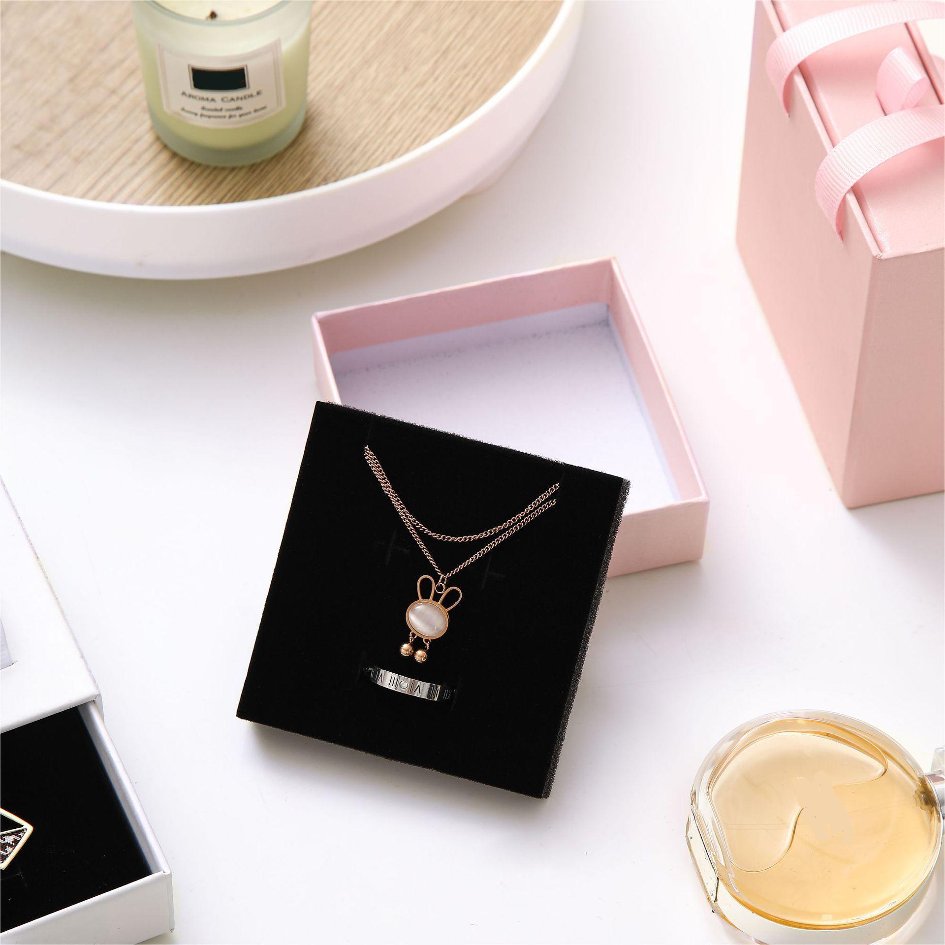 Box Custom Logo White Pink Black Jewellery Box Packaging Necklace Ring Earring Bracelet Set Jewelry Gift Leather Paper Box