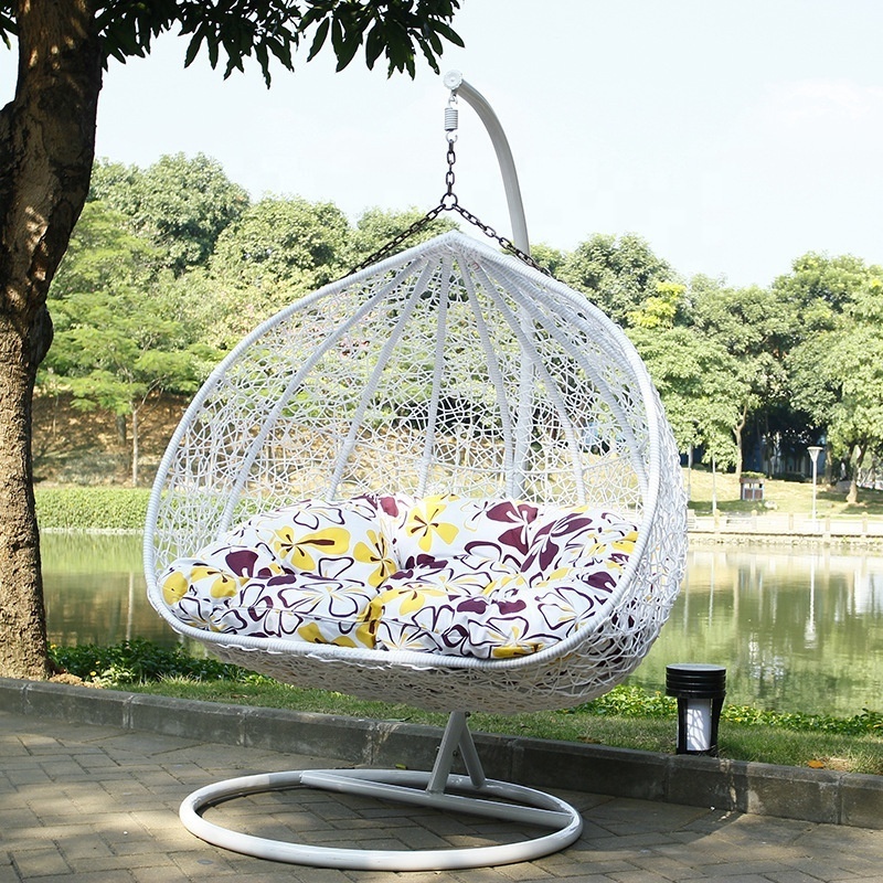 Modern Metal Outdoor Swing Chair Factory Wholesale Priced for Furniture Park or Apartment Use