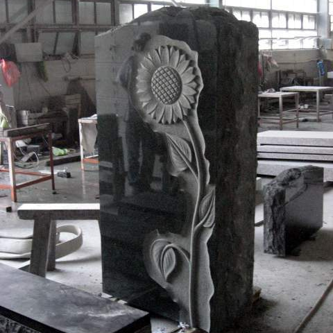 American Style Cemetery Usage Indian Black Granite Carved Sunflower Headstone