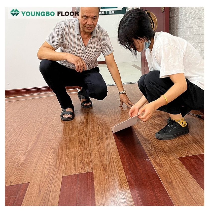 Waterproof Self Adhesive Vinyl Floor Tiles Factory Wholesale Peel and Stick Vinyl Plastic Floor Plank Vinyl Flooring