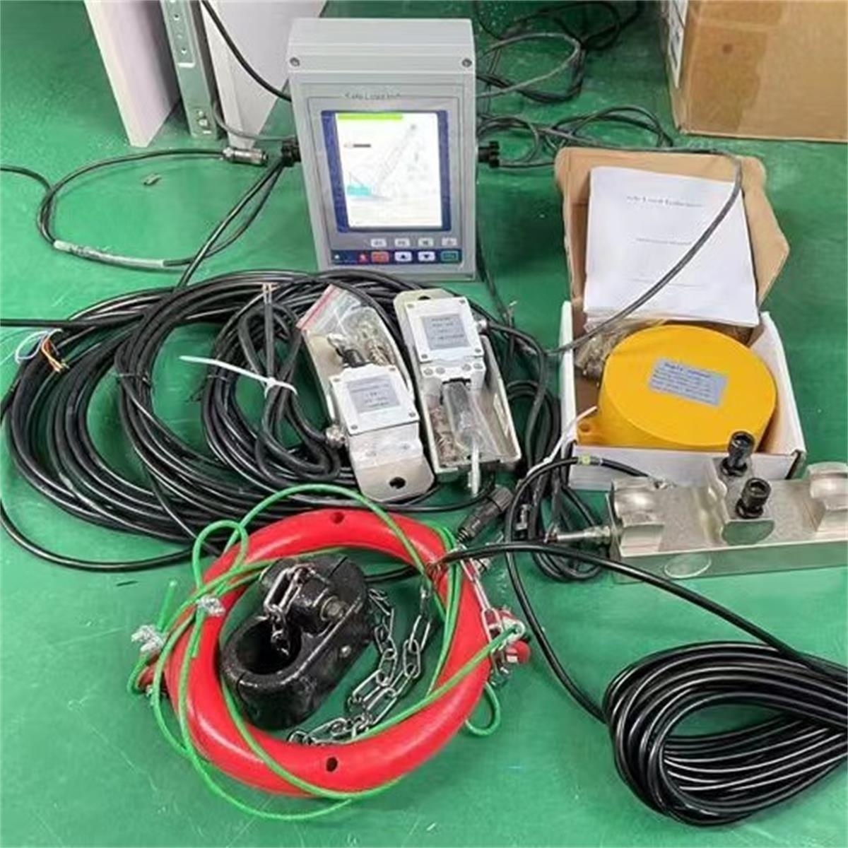 Safe Load Moment Indicator for Crawler Crane with 5.6 inch display