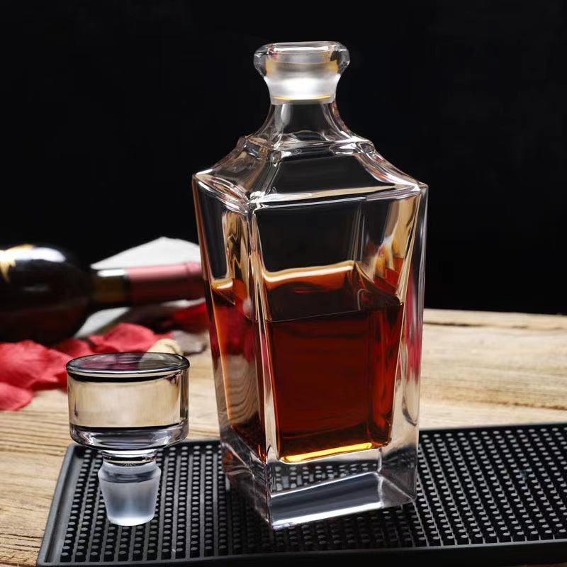 JINGNA recyclable unique shaped 100ml clear spirit rum brandy tequila whisky vodka liquor Decanter wine bottle glass bottles